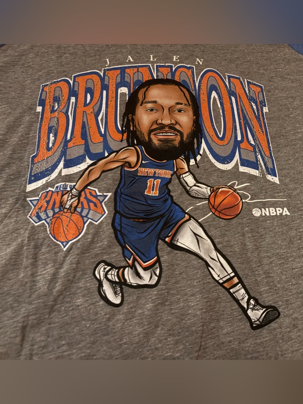 NWT Jalen Brunson LARGE Raglan 3/4 Sleeve New York Knicks Shirt Shirt RARE